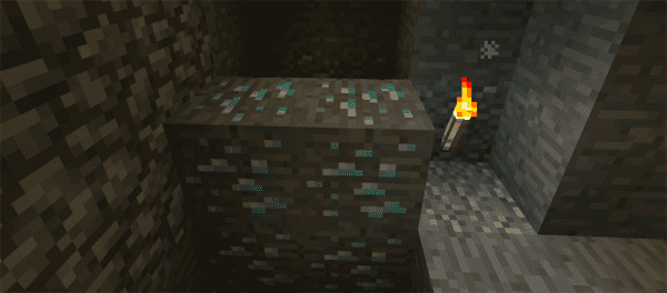 Wall-e: 10 Diamonds Under Spawn